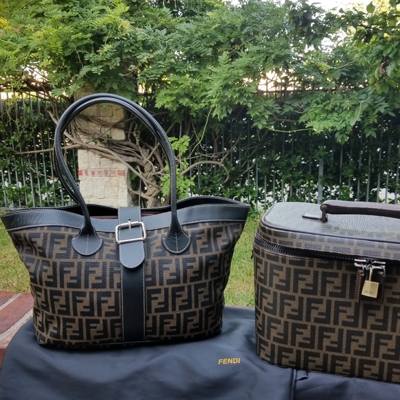 Authentic Fendi Tote and Train case set. - Picture 10 of 16